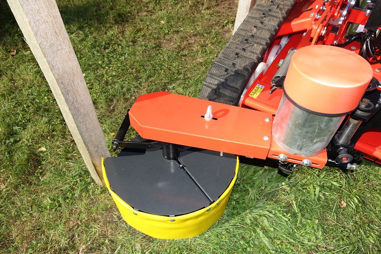 Agria 9600 Helling maaier RC mulcher 