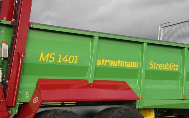 Strautmann Stalmestverspreider MS 901 - 1401  9,5 – 12 m³