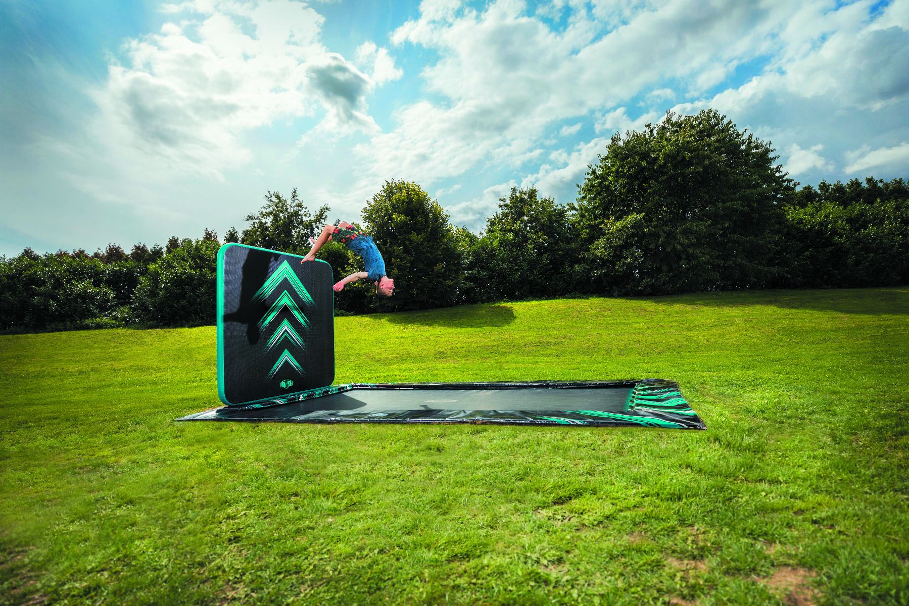 BERG Ultim Elite FlatGround 500 Grey + A