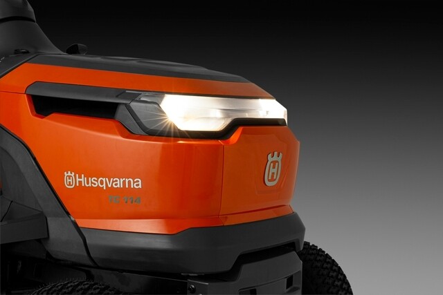 Husqvarna TC 114 Benzine Zitmaaier 95 cm