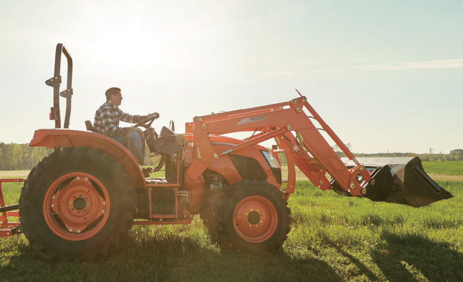 Kioti RX7330 compacttractor 73pk