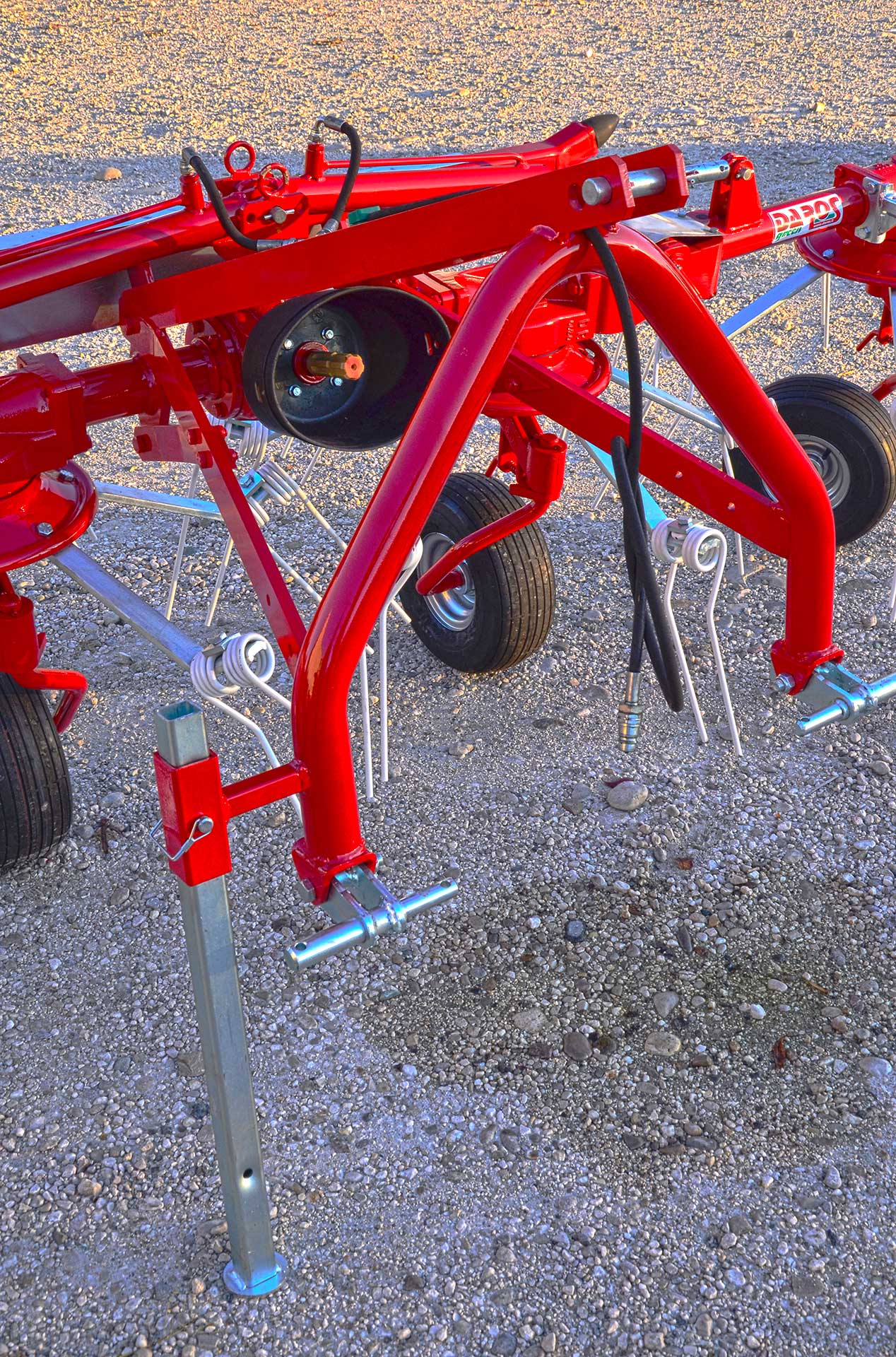 DAROS Schudder 2.40m compact Cirkelhooier met 2 rotoren