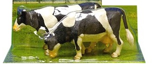 Koeien staand (2x) 1:32