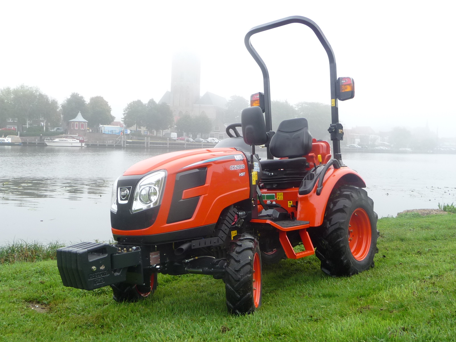 Kioti CX2510 HST compacttractor Combideal met voorlader