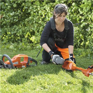 Husqvarna Kettingzaag 330i 30cm.