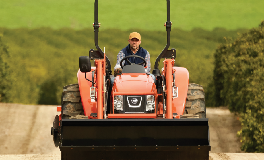 Kioti RX7330 compacttractor 73pk