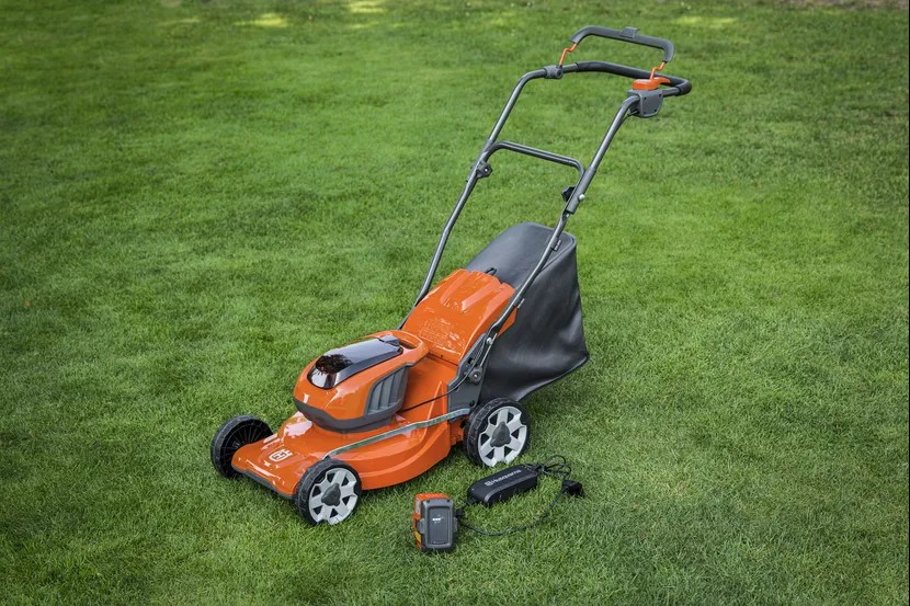 Husqvarna LC142i Accumaaier