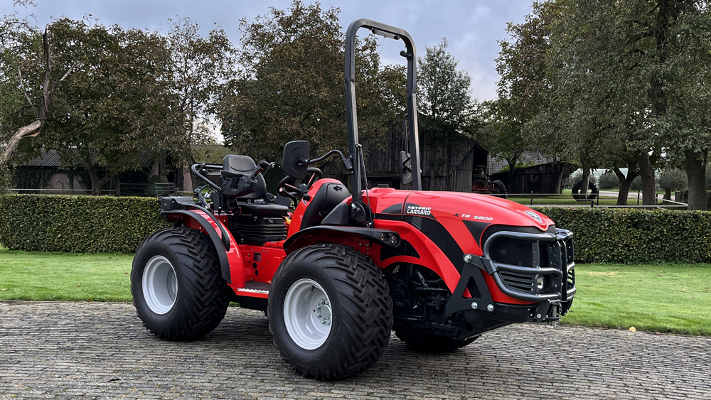 AC TR 5800 HST compacttrekker 52pk Fusee
