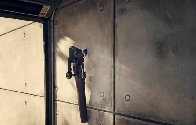 Husqvarna Aspire B8X-P4A Accu Bladblazer