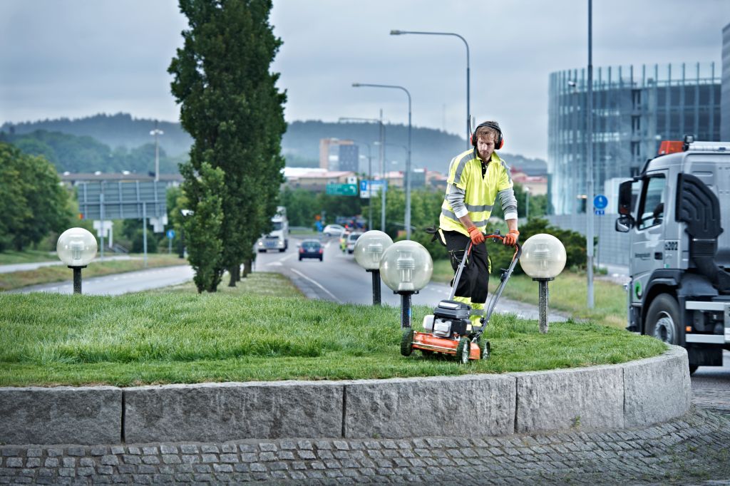 Husqvarna LB 553 S e  Ruwterrein Maaier