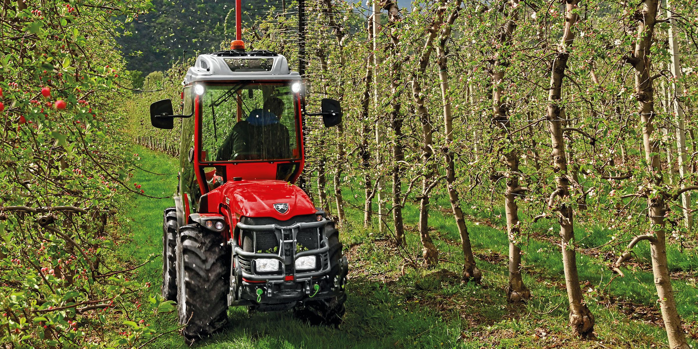 Antonio Carraro compacttrekker Tora TRX 5800, fuseebesturing 