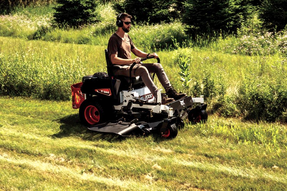 BOB-CAT ZT2000 zero-turn 48" demo model 122cm