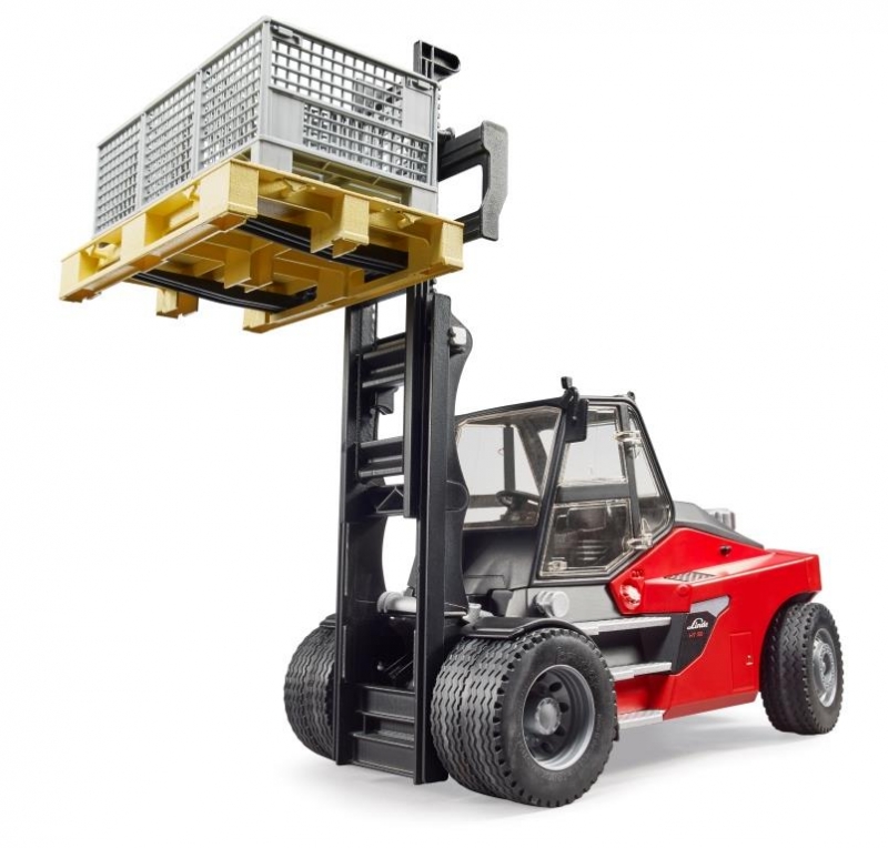 Linde HT160 met pallet en 3 pallet boxen